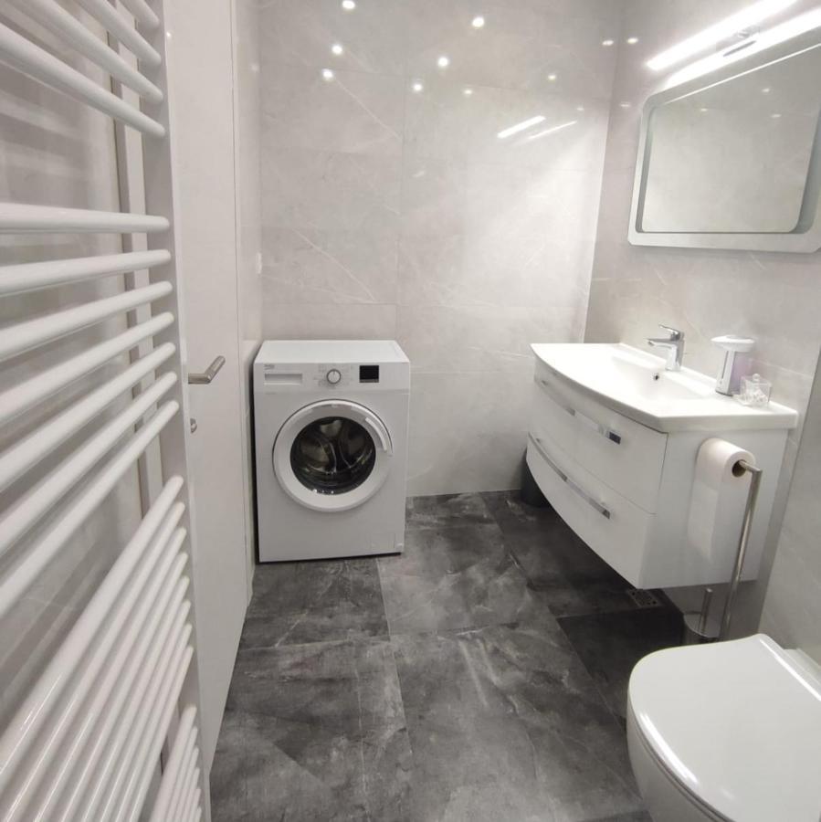 Apartman Rivana Baška Voda エクステリア 写真