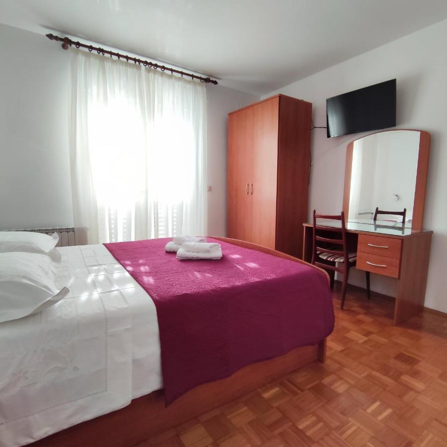 Apartman Rivana Baška Voda エクステリア 写真
