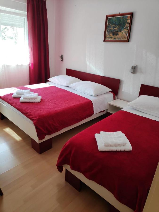 Apartman Rivana Baška Voda エクステリア 写真